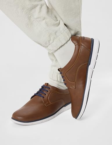 Image of Bata Comfit Men's Lace-up Sneaker
