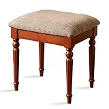 Belle idée cadeau : les coussins en tissu ultra doux assortis à l'éponge haute résilience aident à créer un look complet et font un joli cadeau.
