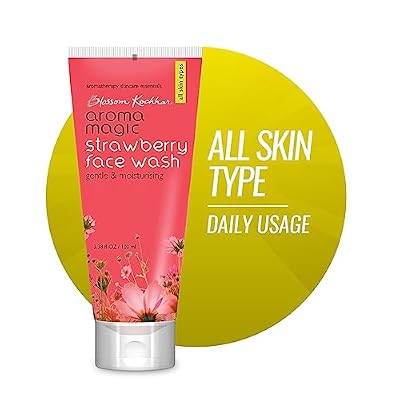 Aroma Magic Strawberry Face Wash | Gentle & Moisturizing Facial Cleanser | Non-Drying Face Wash | Hydrates & Purifies Skin | for All Skin Types | 3.38 Fl Oz/100ml