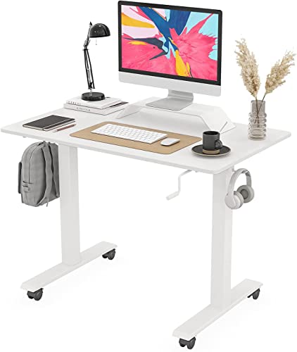 FEZIBO Kurbel höhenverstellbarer Schreibtisch, 100 x 60 cm manueller Stehschreibtisch, Schreib Tisch mit Griff, Home Office Schreibtisch mit weißer Rahmen/weiße Tischplatte Cover