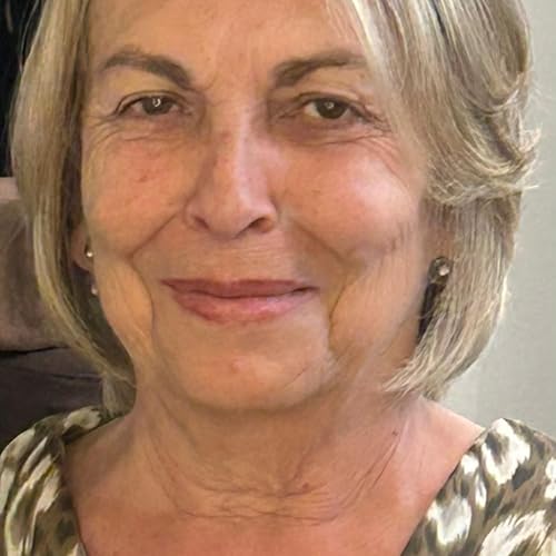 Page de couverture de Entrevista a Rosario Otegui, fue la primera mujer Decana de la Facultad de Ciencias Políticas y Sociología de la Universidad Complutense de Madrid
