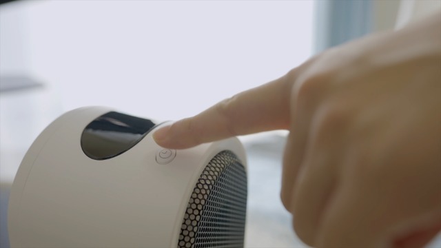 Amazon | 【2024新版】セラミックヒーター【大風量 2秒速暖】 DC