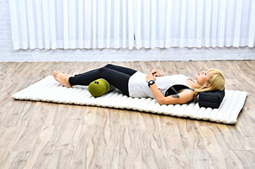 Image of Leewadee Small Yoga Bolster - Shape-Retaining Cervical Neck Roll, Tube Pillow for Comfortable Reading, Kapok Filling, 22 x 6 x 6 inches