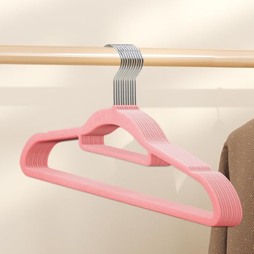 Cintres flockés rotatifs pour optimiser les petits placards - 7