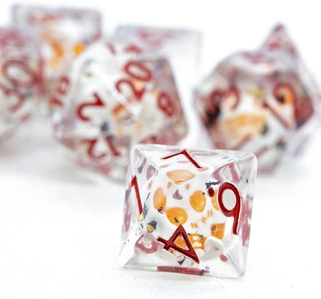 Miniatura 10 de Familiars and Reagents - Juego de dados poliédricos de resina para Dungeons and Dragons RPG de mesa TTRPG (fresas mágicas)