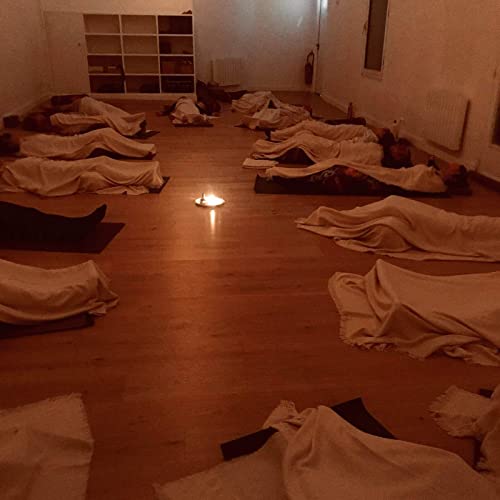 5: Yoga Nidra#5 avec Fabienne Menjucq: se lib&eacute;rer de ses vieux manteaux copertina