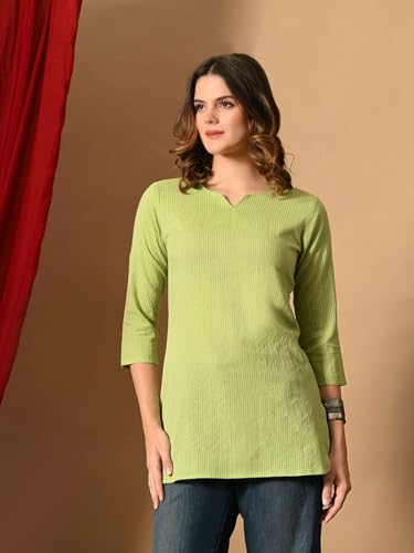 Image of Amazon Brand - Tavasya Women Pure Cotton Katha Plain Short Regular Fit Kurti |Short Top| Solid Casual Tunic