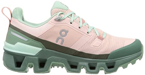 Image of On Women's Cloudwander Waterproof Sneakers