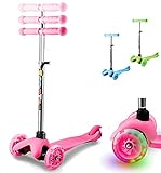 RUEDAS PU FLASH: el scooter tiene 3 ruedas PU equipadas con colores LED que parpadean cuando el scooter está en movimiento.