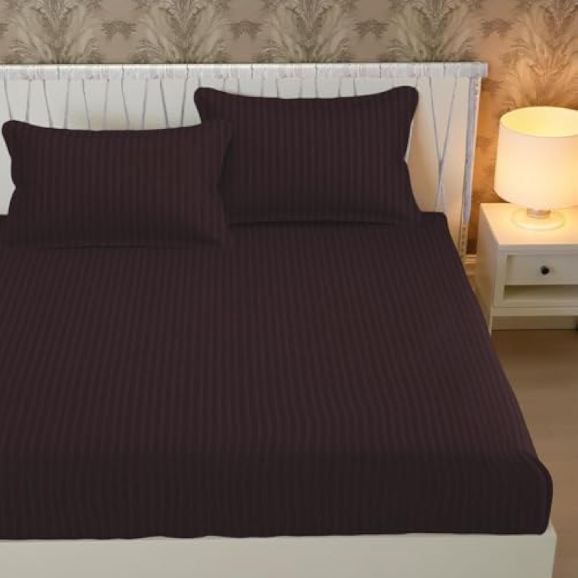 260 TC Stripe Glace Cotton Double BedSheet with 2 Pillow Covers