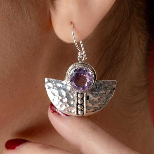 Améthyste naturelle et argent 925 martelé main pour ces boucles d'oreilles pendantes d'exception