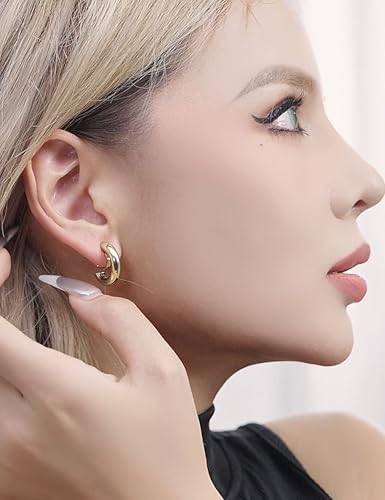 FAN&LOUIS Gold Clip On Hoop Earrings,Gold Silver Chunky Gold Small Open Hoops Clip-On Earrings for Women Trendy Non-Pierced Ears Lightweight Teen 20254