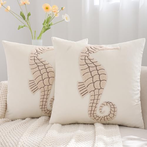Housse de coussin velours beige brodé Tosleo 45x45 fermeture éclair invisible