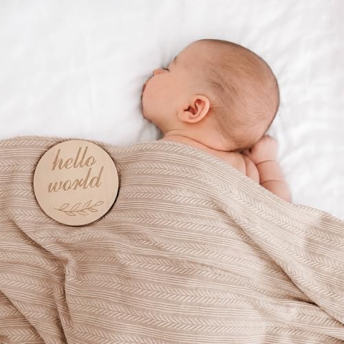 Image of DRESHOW BQUBO Newborn Receiving Blankets for Baby Girl Boy Swaddle with Bear Hat No Scratch Mittens Announcement Card Set for 0-3 Months