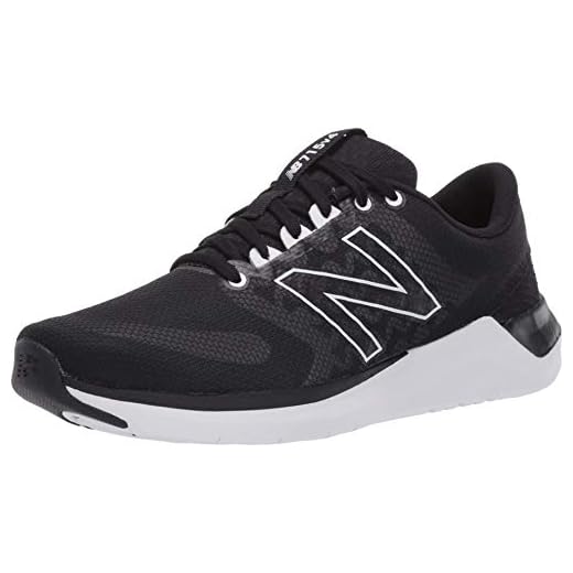 New Balance Women's 715 V4 Cross Trainer, Black/White, 6
