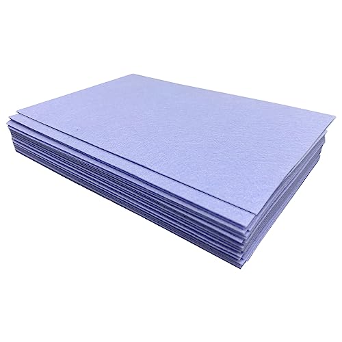 Feutre rigide violet pour en finir avec les tissus mous qui s'effilochent en broderie