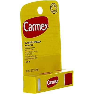 بلسم الشفاه الكلاسيكي من Carmex ، واقي من الشمس الواقي من الشفة SPF 15 ، 0.15 أونصة (حزمة من 12)