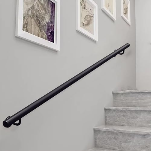 Rampe d'escalier en fer forgé au design architectural épuré - 2