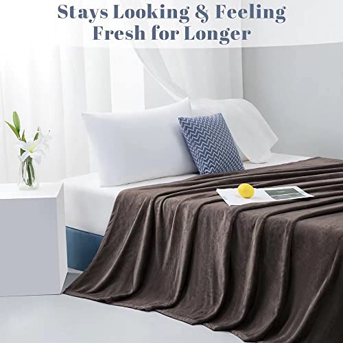 Shilucheng Soft King Size Fleece Blankets For All Season 330 Gsm Warm Fuzzy Microplush Lightweight Thermal Blankets Summer Autumn Blankets For Couch Bed Sofa,90X108 Inches,Coffee #TOP5