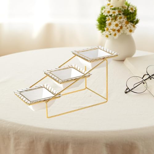 Serviteur trois niveaux pour ne plus manquer de place sur la table - 7