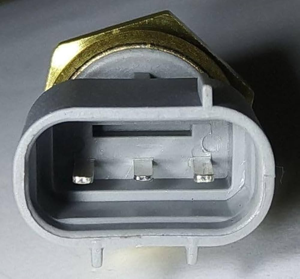 LJ50 ジムニー　ヘッドカバー　水温センサー付き　ジャンク LJ50 ジムニー ヘッドカバー 水温センサー付き ジャンク 2025年