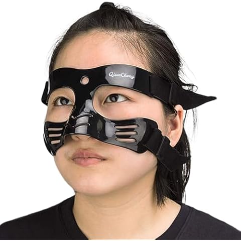 Qiancheng Nose Guard for Broken Nose, Sports Face Shield Masks for Women Teenagers, Adjustable Face Guard with Padding, Protection from Impact Injuries to Nose and Face, Black QC-L5-M Cover