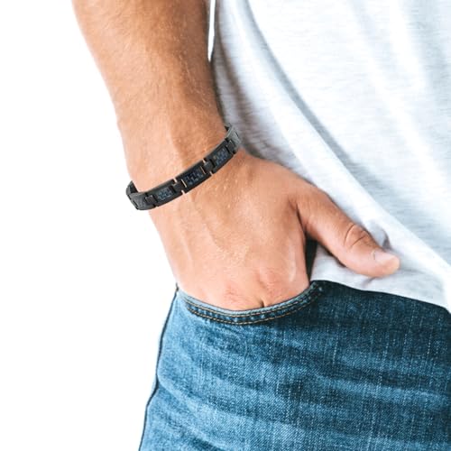 Willis Judd Mens Titanium Magnetic Bracelet With Blue Carbon Fiber Adjustable In Gift Box - Image 3