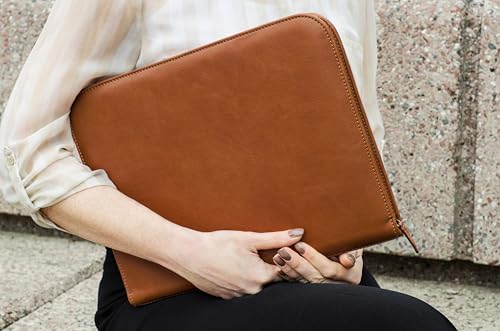 Image of Premium Maruse Leather Portfolio Padfolio - Executive Folio for Men and Women with Zipper, Folio Document Organizer, Laptop Sleeve, iPad Case and Folder - Made in Italy, Honey