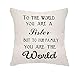 VEEMIZO Sister Gifts From Sisters Poszewki na poduszki Sisters Poszewka na poduszkę Poszewki na świat You are a Sister But to Our Family You are The World