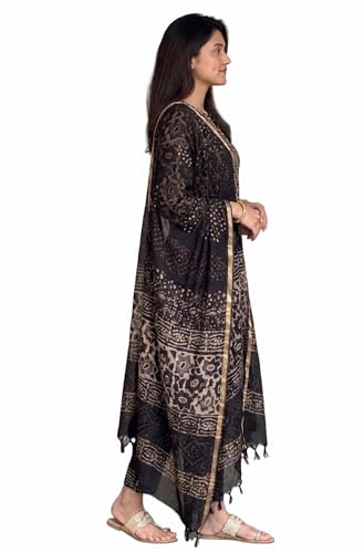 Image of KLOSIA Women's Printed Straight Kurta and Pant with Dupatta Set