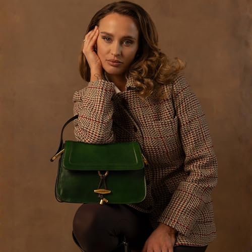 Image of Time Resistance Leather Shoulder Bag - Full-Grain Leather Handbag with Toggle Closure - Elegant Handbag for Women