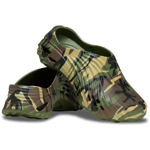 Image of Crocs Unisex-Adult Echo Wave Clogs