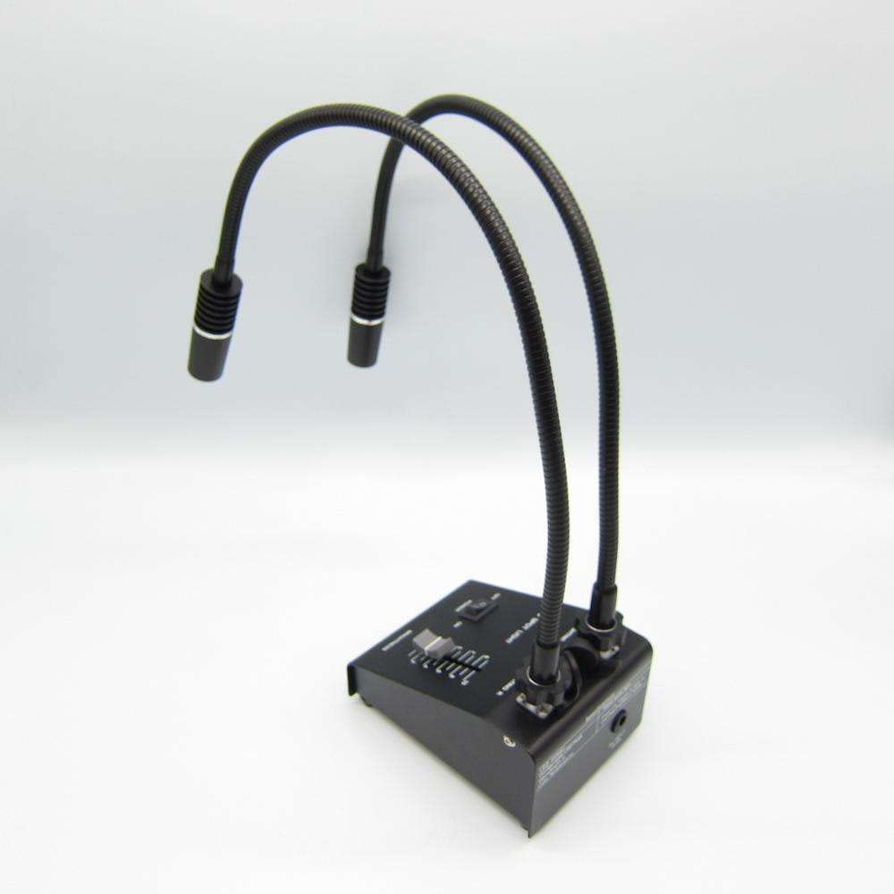 Mikroskop-Zubehör-Kit Das Stereomikroskop verwendet ein 6-Watt-Dual-Schwanenhals-LED-Lichtmikroskop-Beleuchtungspunktlicht Mikroskopische Objektträger