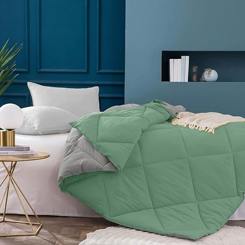 Image of Filbert 600 GSM Comforter for Double Bed | Super Warm Winter Quilt /Rajai | Thick Microfiber Blanket with Cloud-Soft Fill | Luxury Bedding for Winters - 90x100 Inch | Sage /Silver