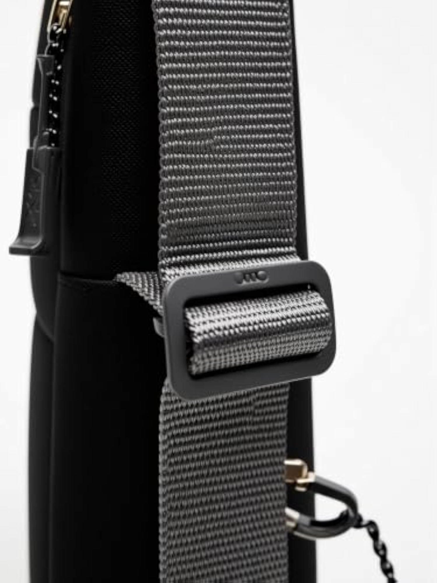 Sling Bag for Unisex, Travel Water Resistant