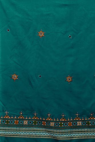 Shawl from Kutch with Central Embroidered Chakra and Mirrors - Pure Wool4