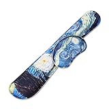 Clavier et pad : fond antidérapant et en silicone, pas facile à déplacer lors du jeu, pad cool.