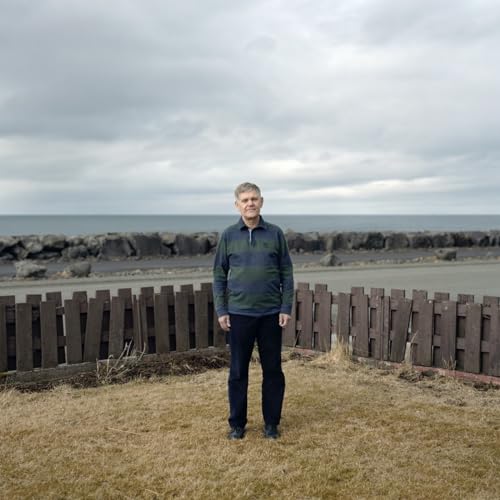 Sugar Paper Theories - Interview with G&iacute;sli Gu&eth;j&oacute;nsson