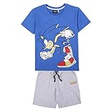 Aproveche la oportunidad de regalarle a su hijo este conjunto de ropa de chico con sus personajes de cómic preferidos que harán las delicias de todos sus compañeros