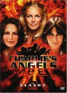 Charlie's Angels: Season 2 para tardes de nostalgia y series clasicas