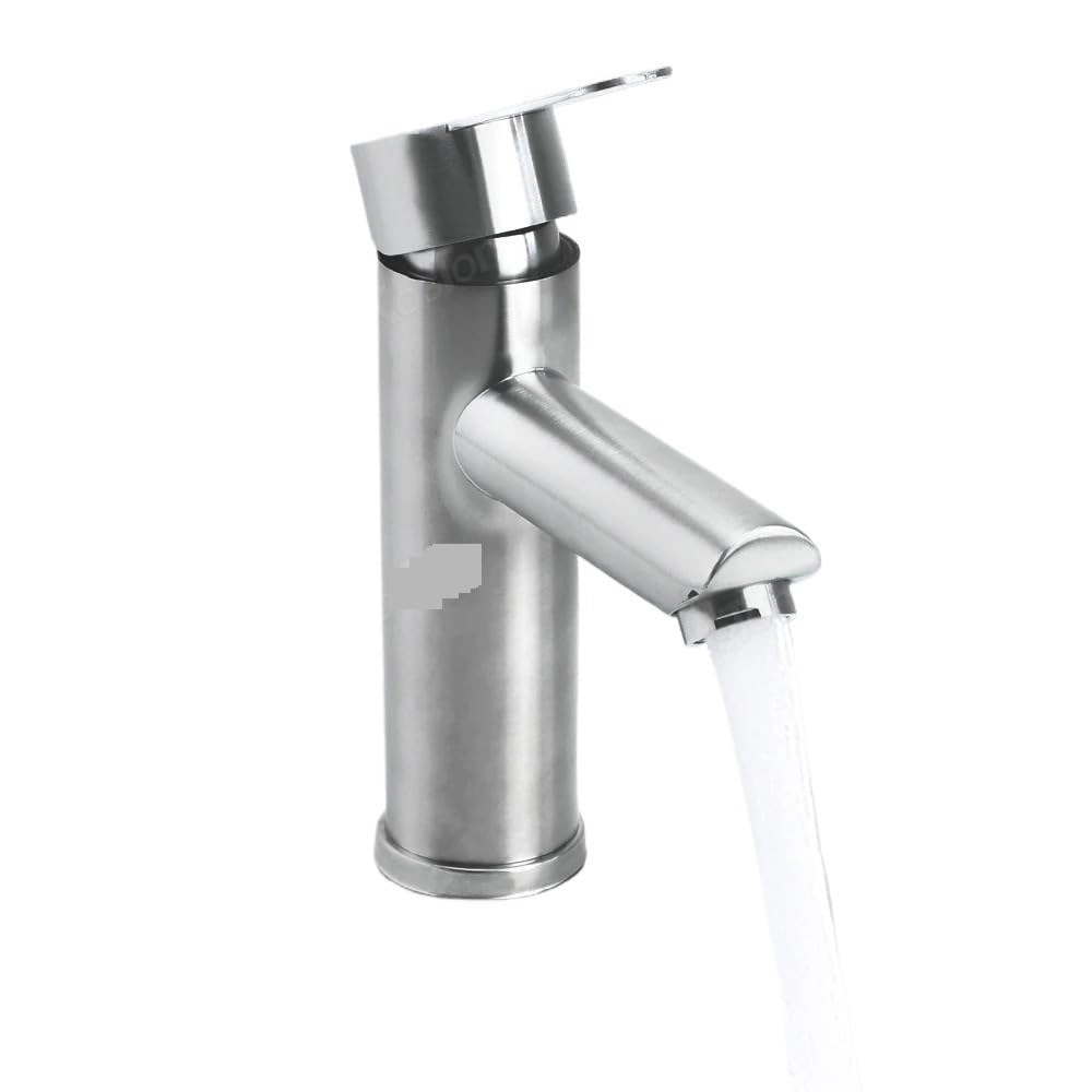 Mitigeur de lavabo argenté pour rafraîchir vos matins en salle de bain