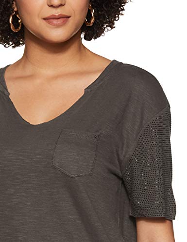 Image of Women's Regular Fit Top