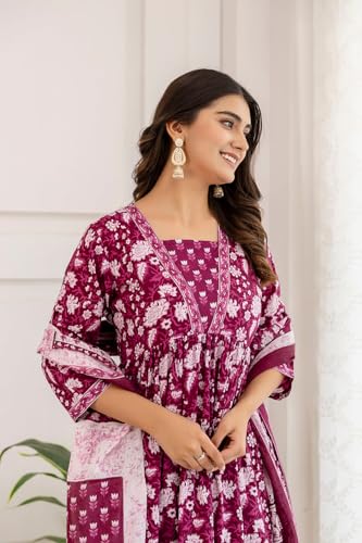 Image of SHIENZY Cotton Blend Kurta Set for Women