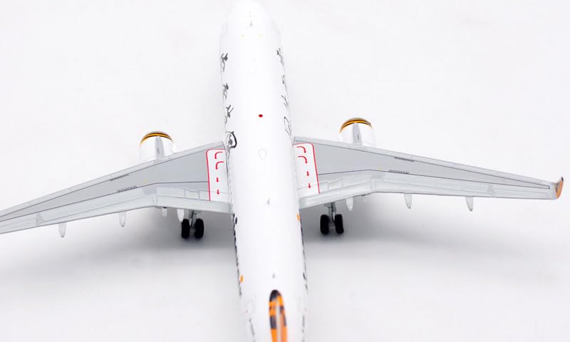 Amazon.co.jp: JC Wings 1:200 完成品 Tigerair Taiwan 