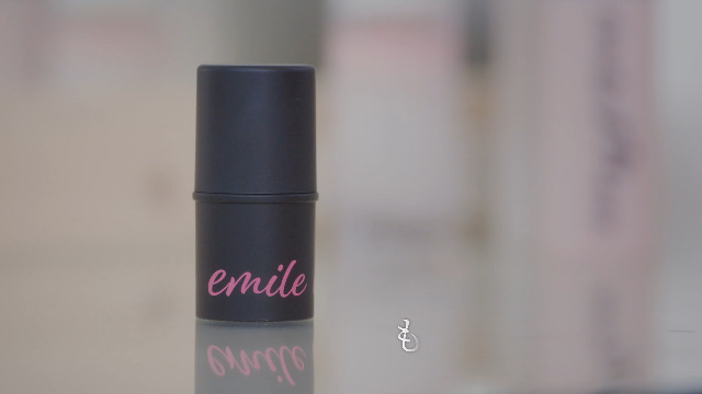 エンライトメント　ベース　ファンデーション 81vxDi2Dz6L._UF1000,1000_QL80_.jpg