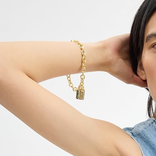 Coach Quilted Padlock Bracelet3