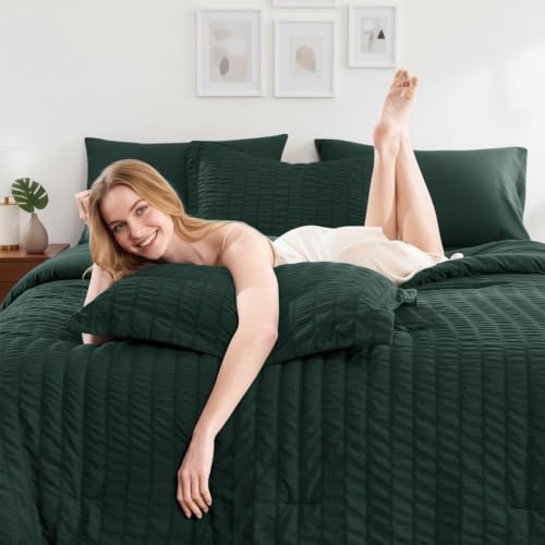 Image of HIMEET Full Size Comforter Sets - 7 Pieces Seersucker Bed in a Bag, Boho Bedding Sets for Bedroom Decor, All Season Home Essential Bed Set with Comforter, Sheets, Pillowcases & Shams, Forest Green