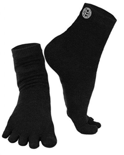 Mato & Hash Crew Length 5 Toe Sport Performance Socks Black M/L