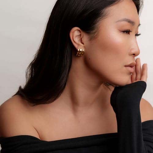Gold Triple Band Statement Earrings – Lightweight Modern Fashion Jewelry for Women4