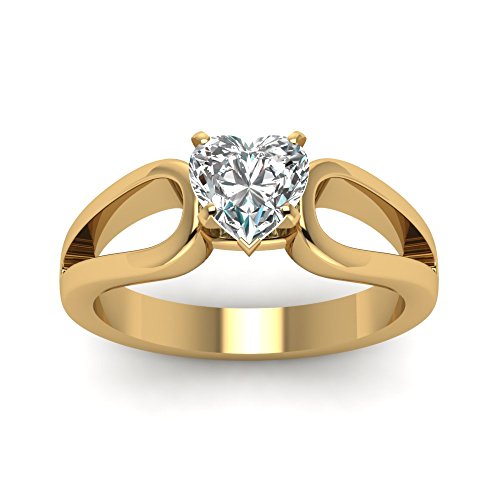 Bague de fiançailles cœur en plaqué or jaune, le cadeau symbolique et précieux à s'offrir
